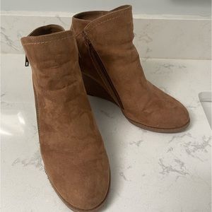 Brown RuffHewn ankle booties side 7 1/2